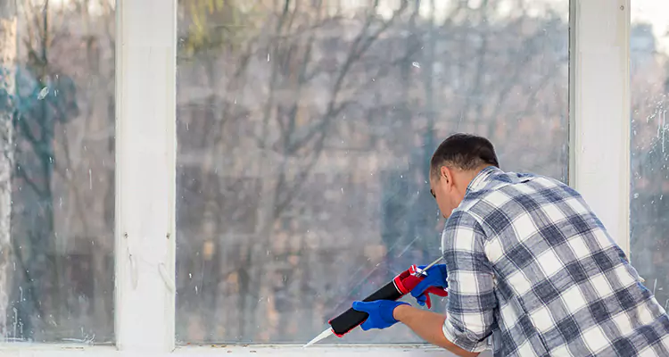 Repair Sliding Closet Doors Not Moving in Bayonet Point, FL
