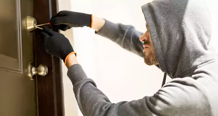 Emergency Motel Lock Repairs—Available 24/7 in Bayonet Point, FL